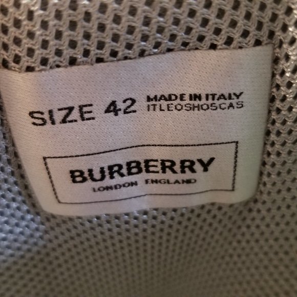 Burberry Low Top Sneakers Shoes Union Green UK 8 EUR 42 US 8.5 - Picture 7 of 12